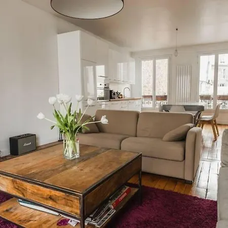 Apartment Canal St Martin Paris